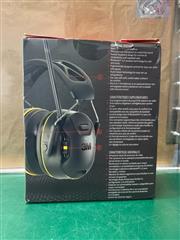 3M WorkTunes Connect+AM/FM Plastic Hearing Protection Earmuffs Bluetooth